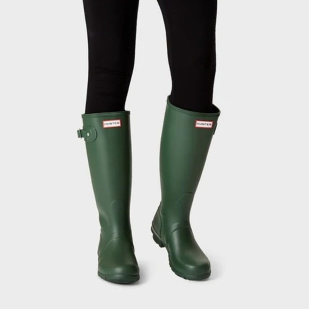 Hunter Green Hunter Boots (size 9)